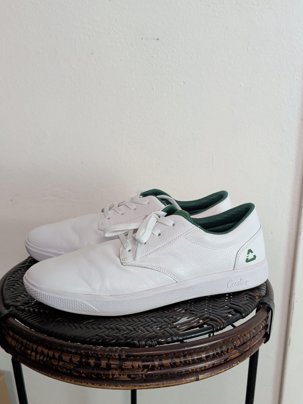 Cuater Travis Mathew The Wildcard Leather Spikeless Golf Shoes Men's Size 11.5